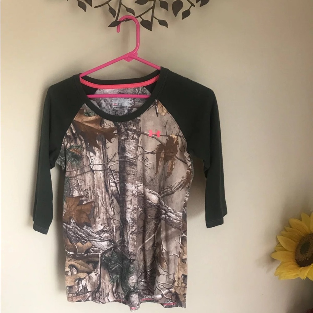 Under Armour Camo coupe Top